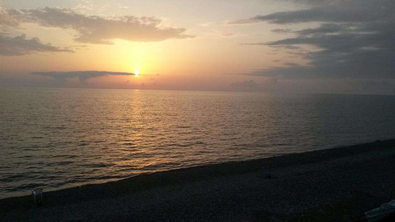 Seaside Apartment Kobuleti Exterior foto